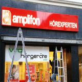 Amplifon-Dekupiert-LED-Werbung-Duesseldorf